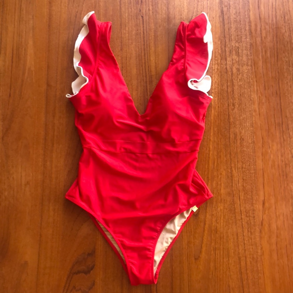 Summersalt Ruffle Blackflip Swimsuit in Red/White (Size 8)